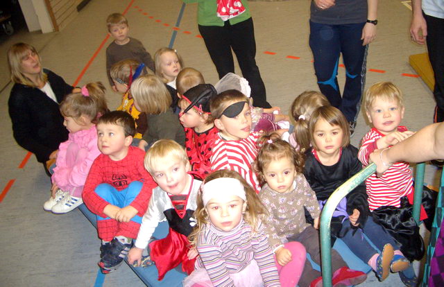 Eltern-Kind-Turnen: Faschings-Turnen